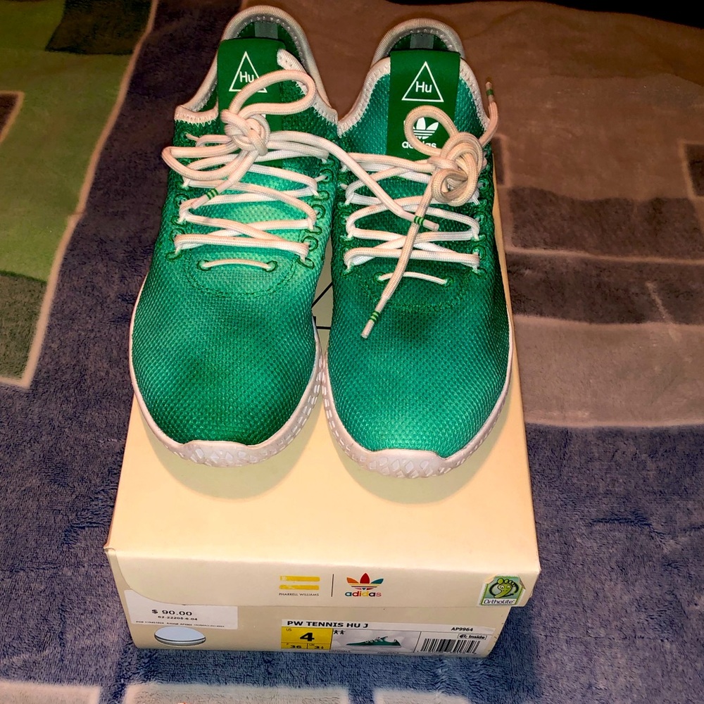 HU Pharrell Williams Green Tie Dye Adidas